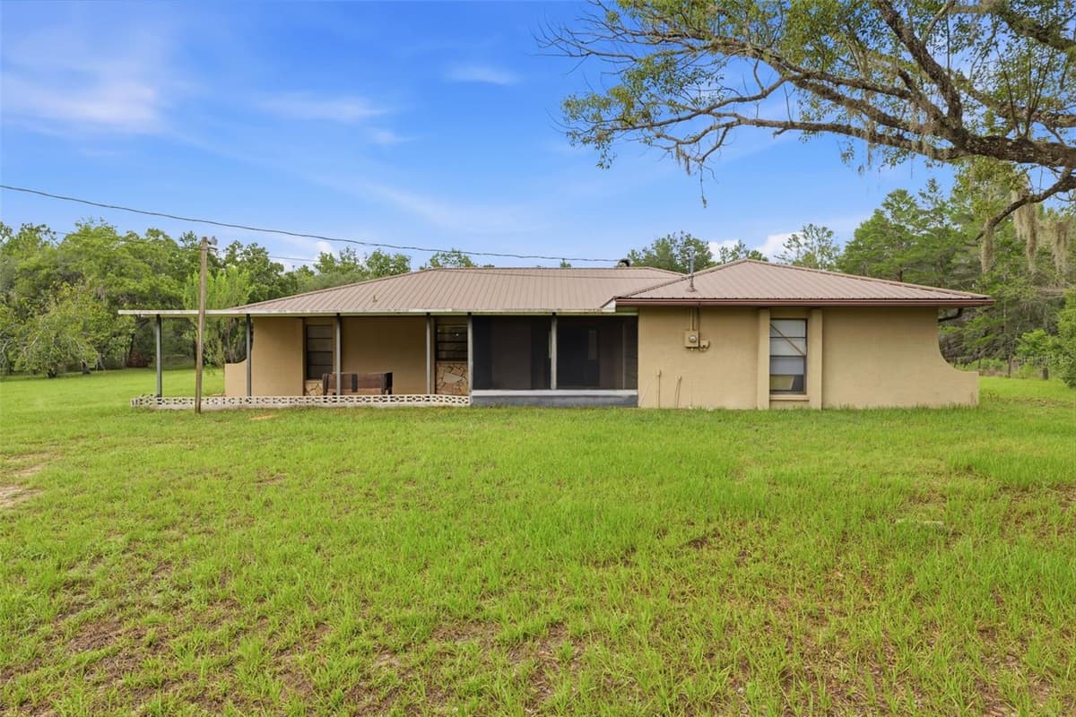 14499 SANDY DRIVE — photo 4 of 33