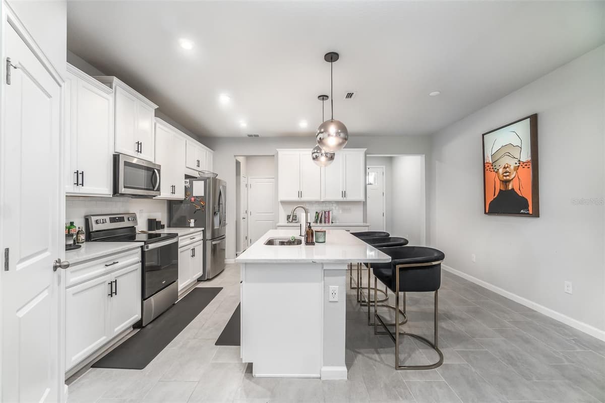 8518 PRIMROSE WILLOW PLACE — photo 14 of 27