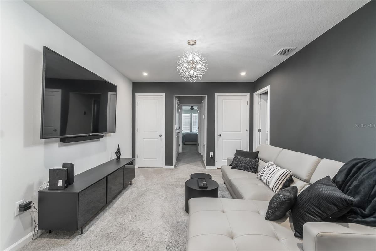 8518 PRIMROSE WILLOW PLACE — photo 19 of 27