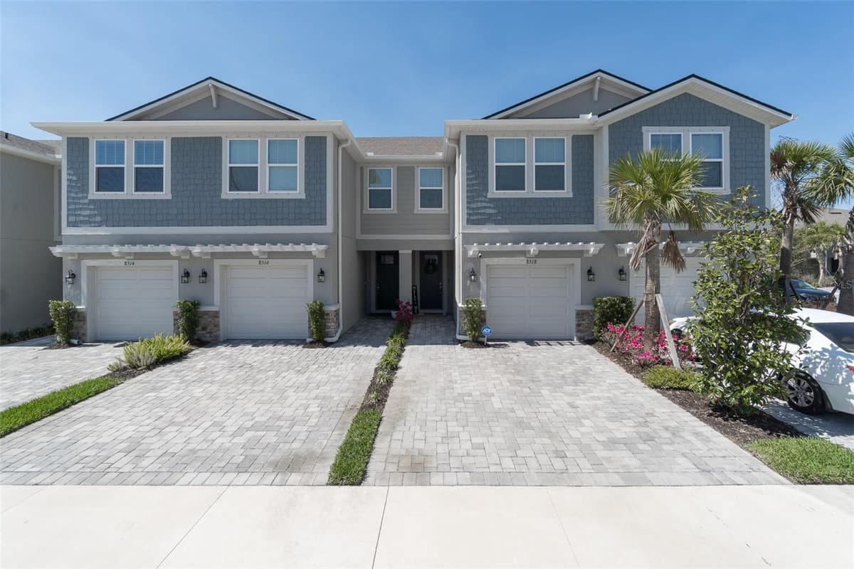 8518 PRIMROSE WILLOW PLACE — photo 2 of 27