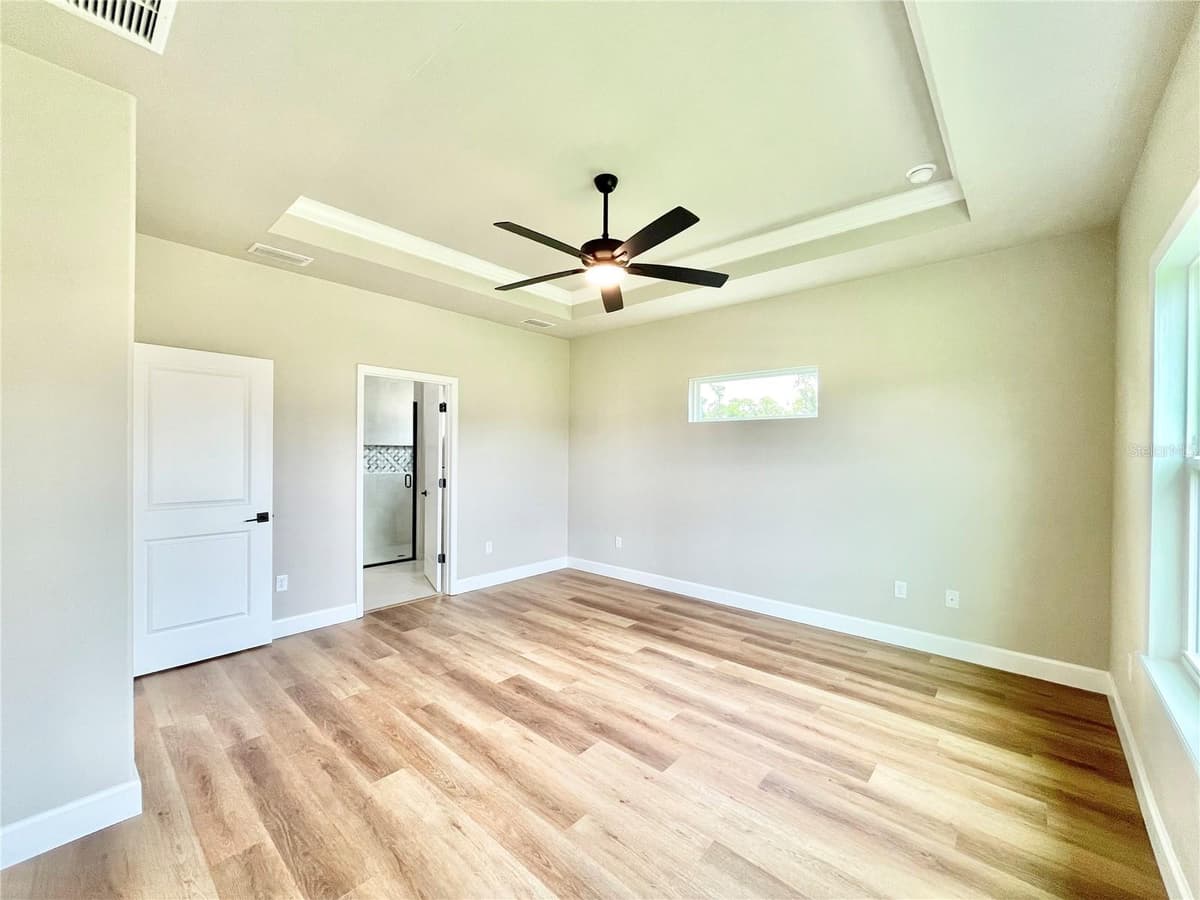 146 212TH DRIVE — photo 14 of 41