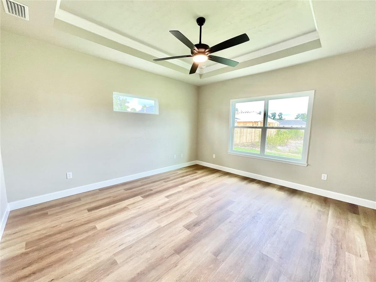 146 212TH DRIVE — photo 13 of 41