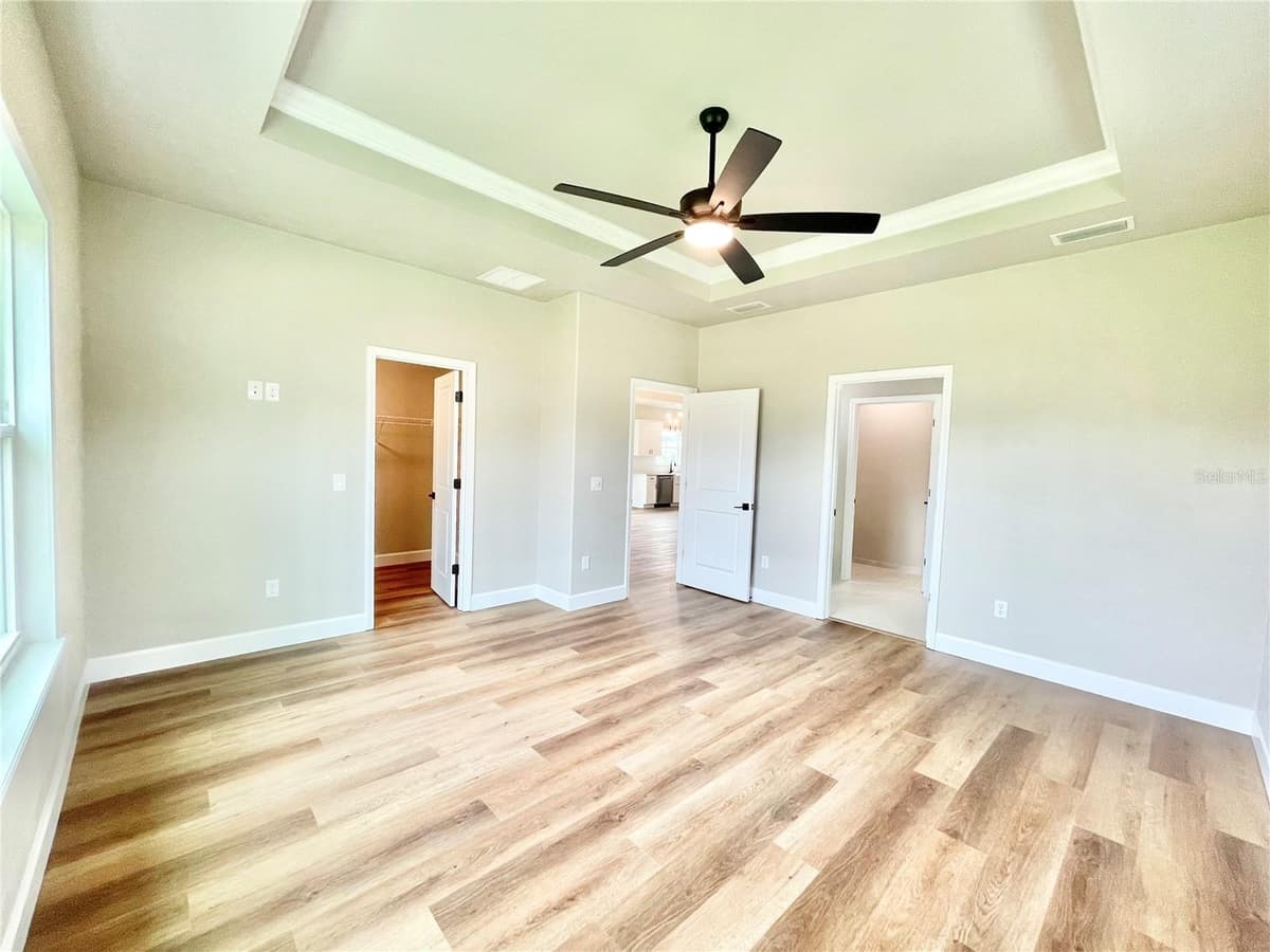 146 212TH DRIVE — photo 10 of 41