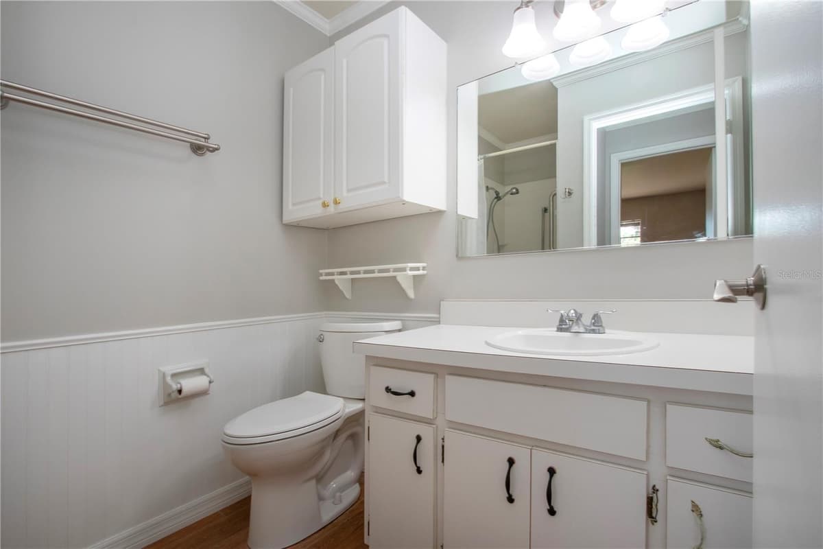 1828 FOXHUNT DRIVE — photo 25 of 34