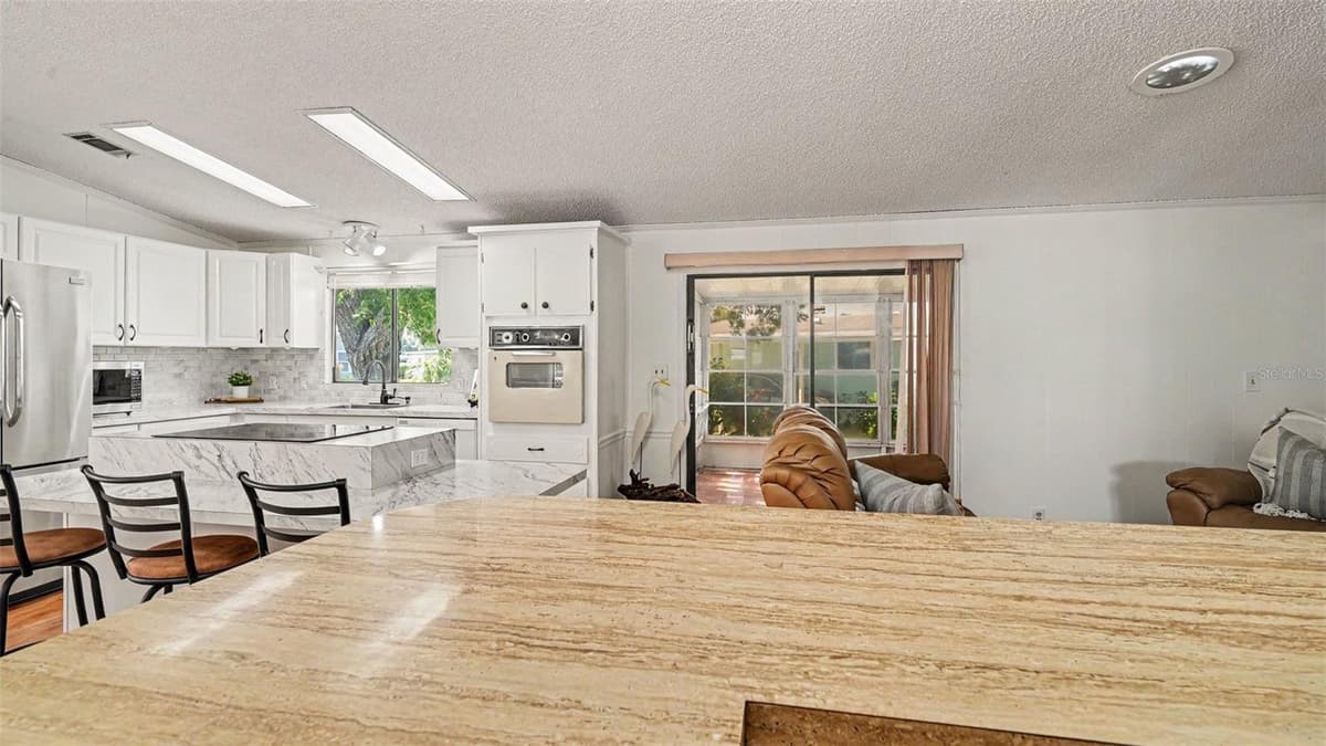 8430 IMPERIAL CIRCLE — photo 10 of 34