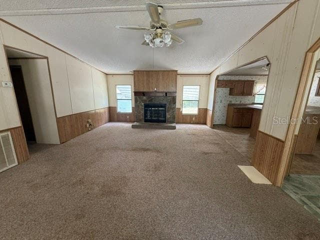 18627 24TH AVENUE — photo 2 of 23