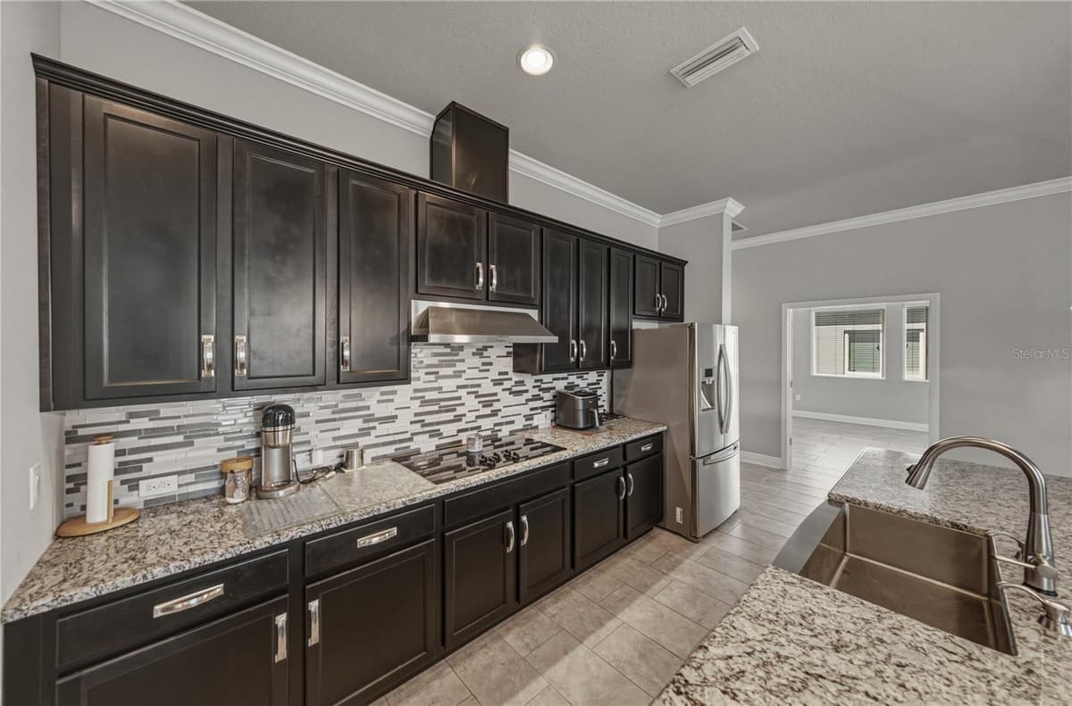 1017 TRACEY ANN LOOP — photo 10 of 58