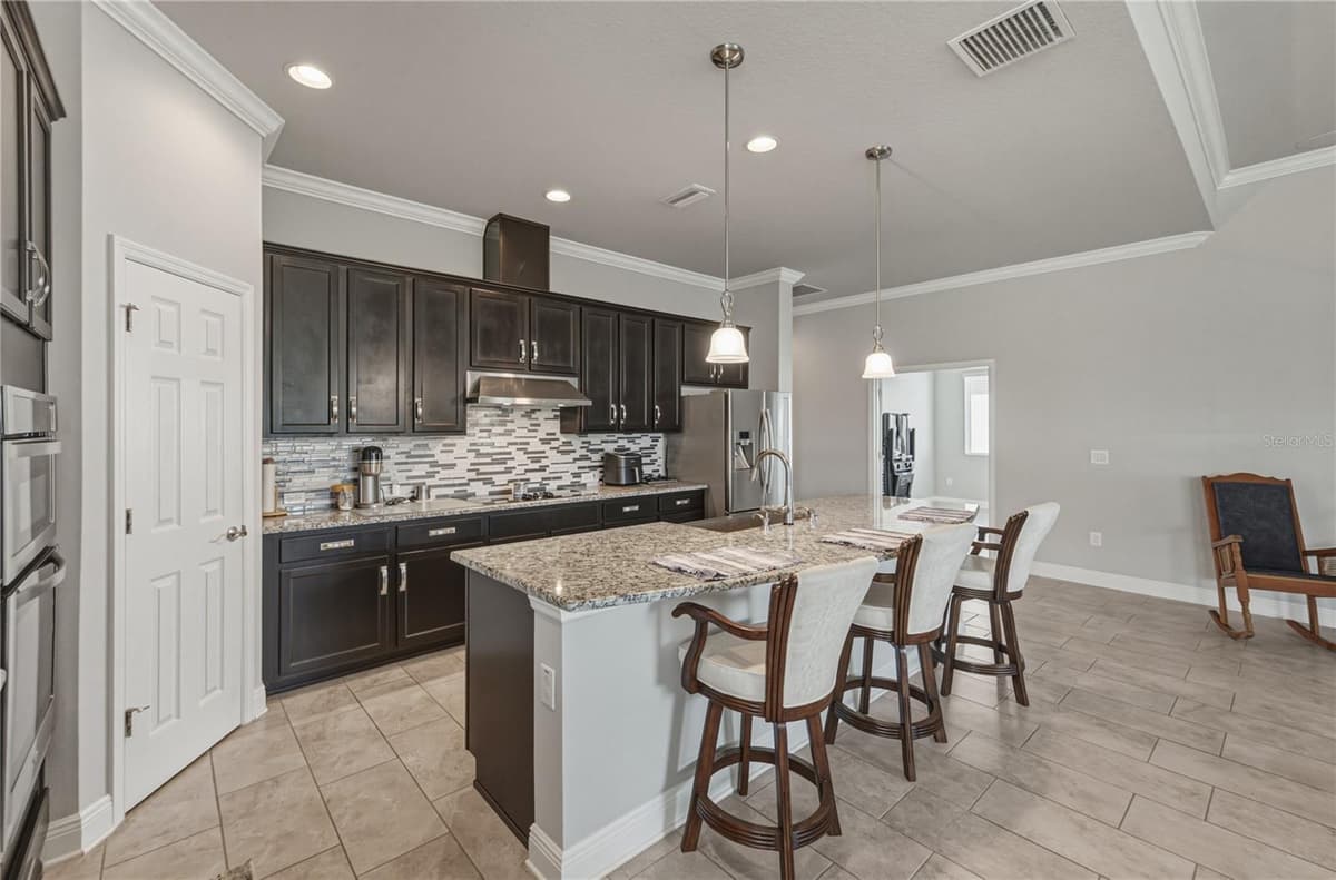 1017 TRACEY ANN LOOP — photo 11 of 58