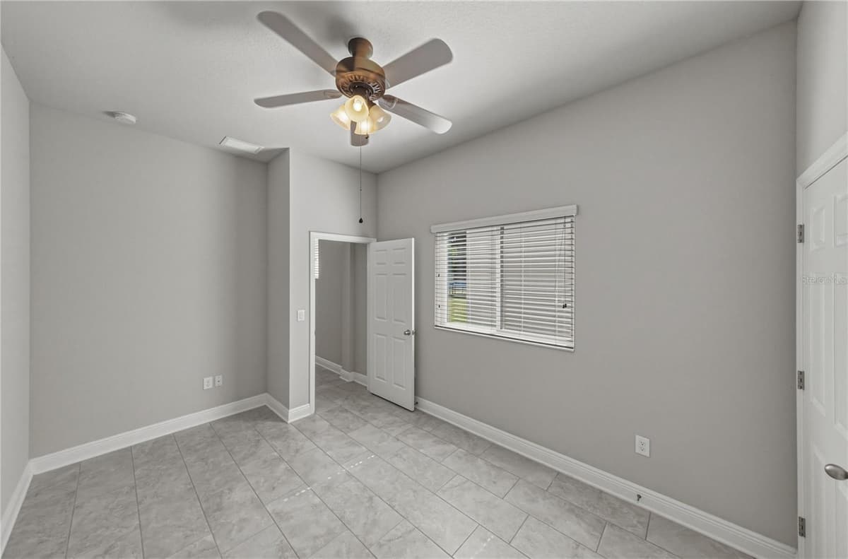 1017 TRACEY ANN LOOP — photo 34 of 58