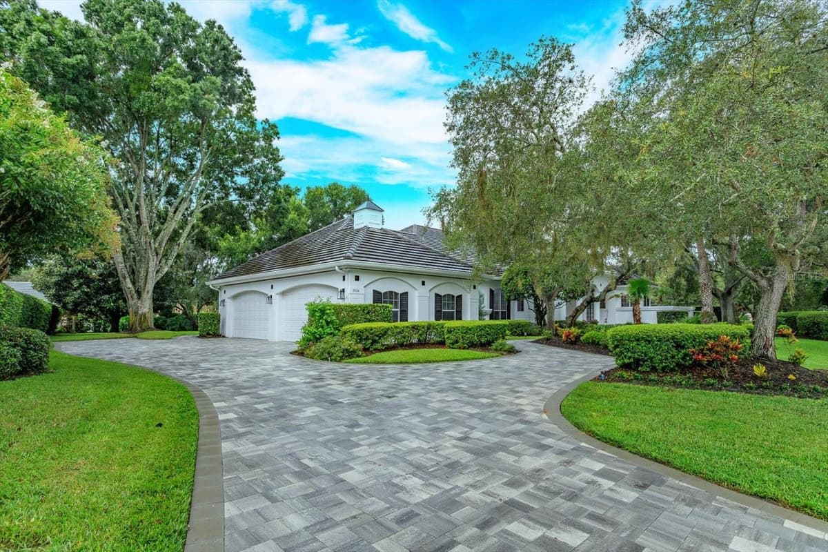 9004 GREAT HERON CIRCLE — photo 5 of 60