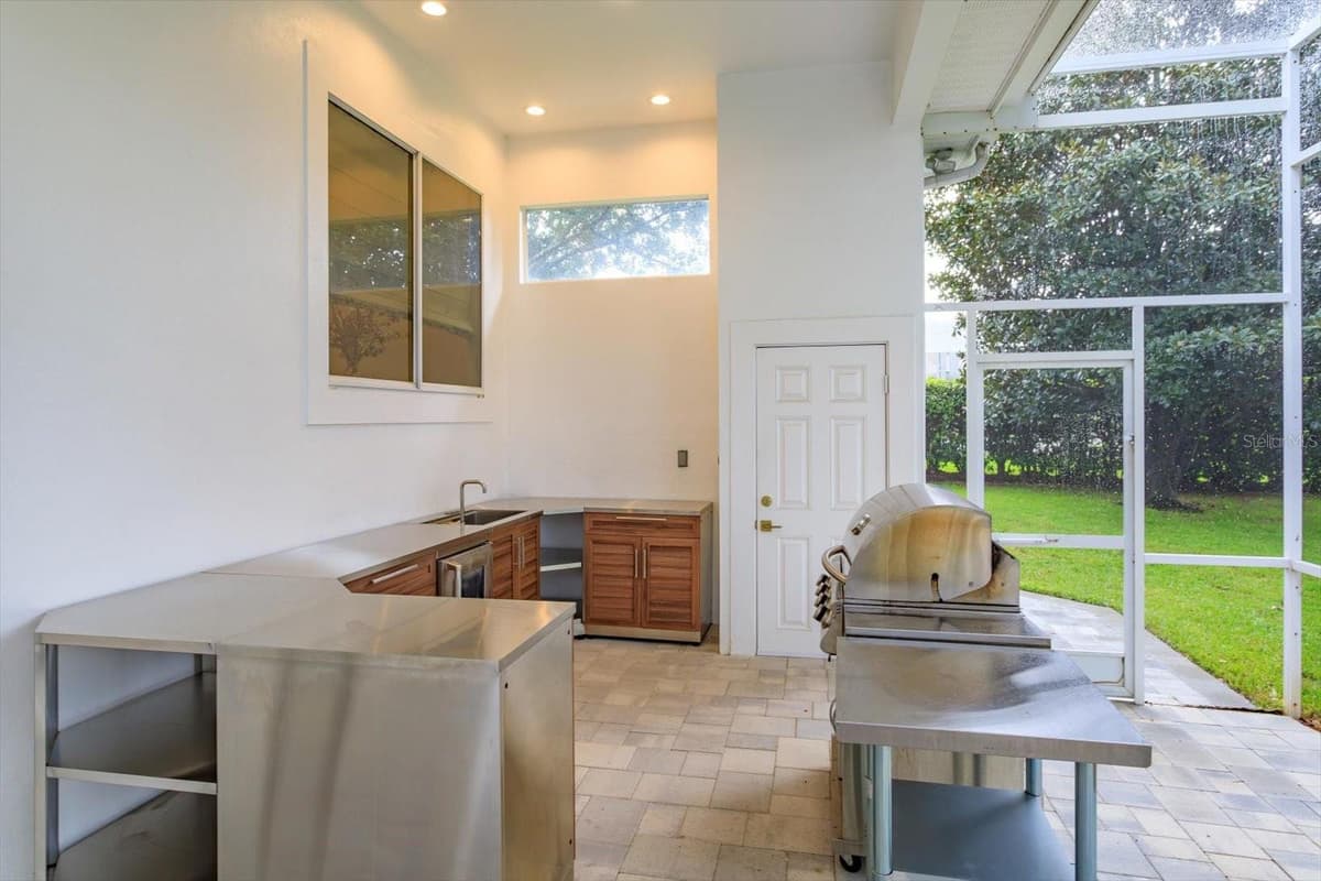 9004 GREAT HERON CIRCLE — photo 51 of 60