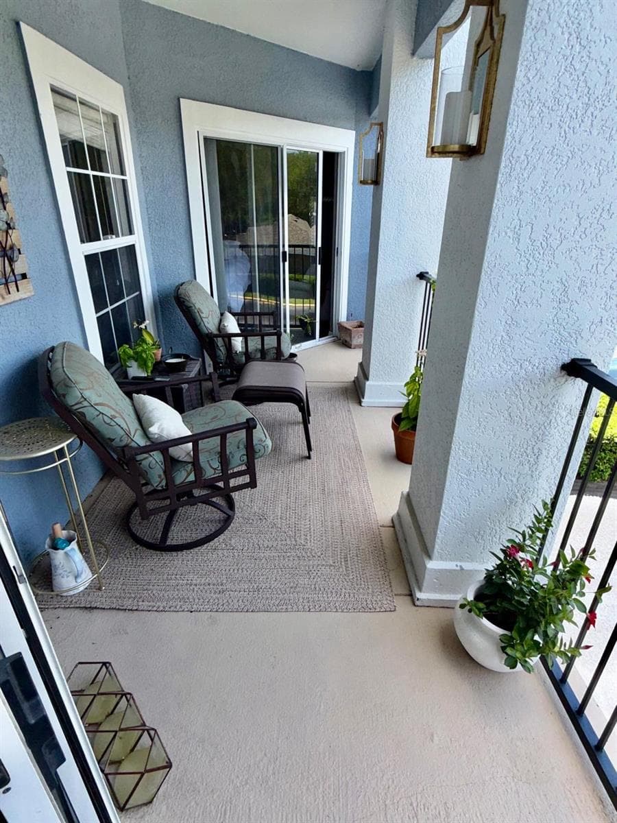 3621 CONROY ROAD — photo 9 of 55