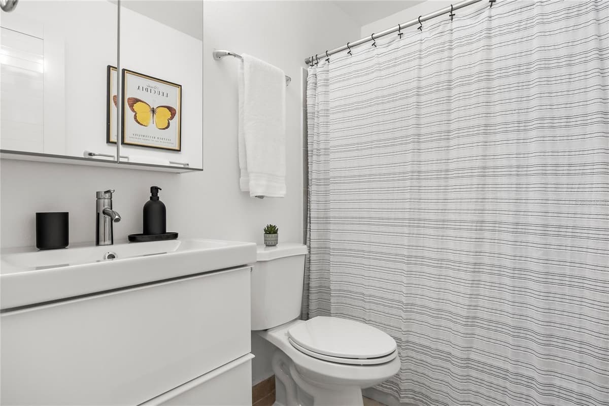 Haudimar Beach Apartments 400 4466 ROAD — photo 15 of 29