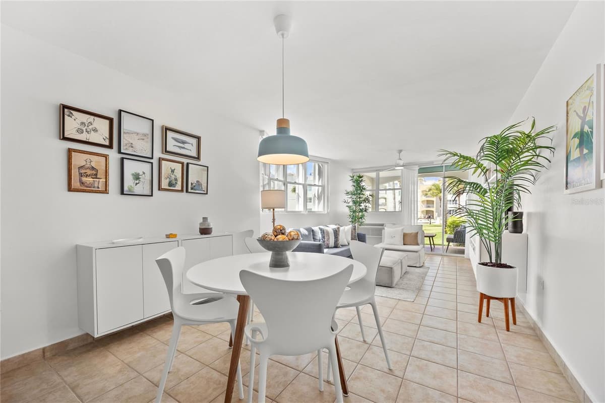 Haudimar Beach Apartments 400 4466 ROAD — photo 3 of 29
