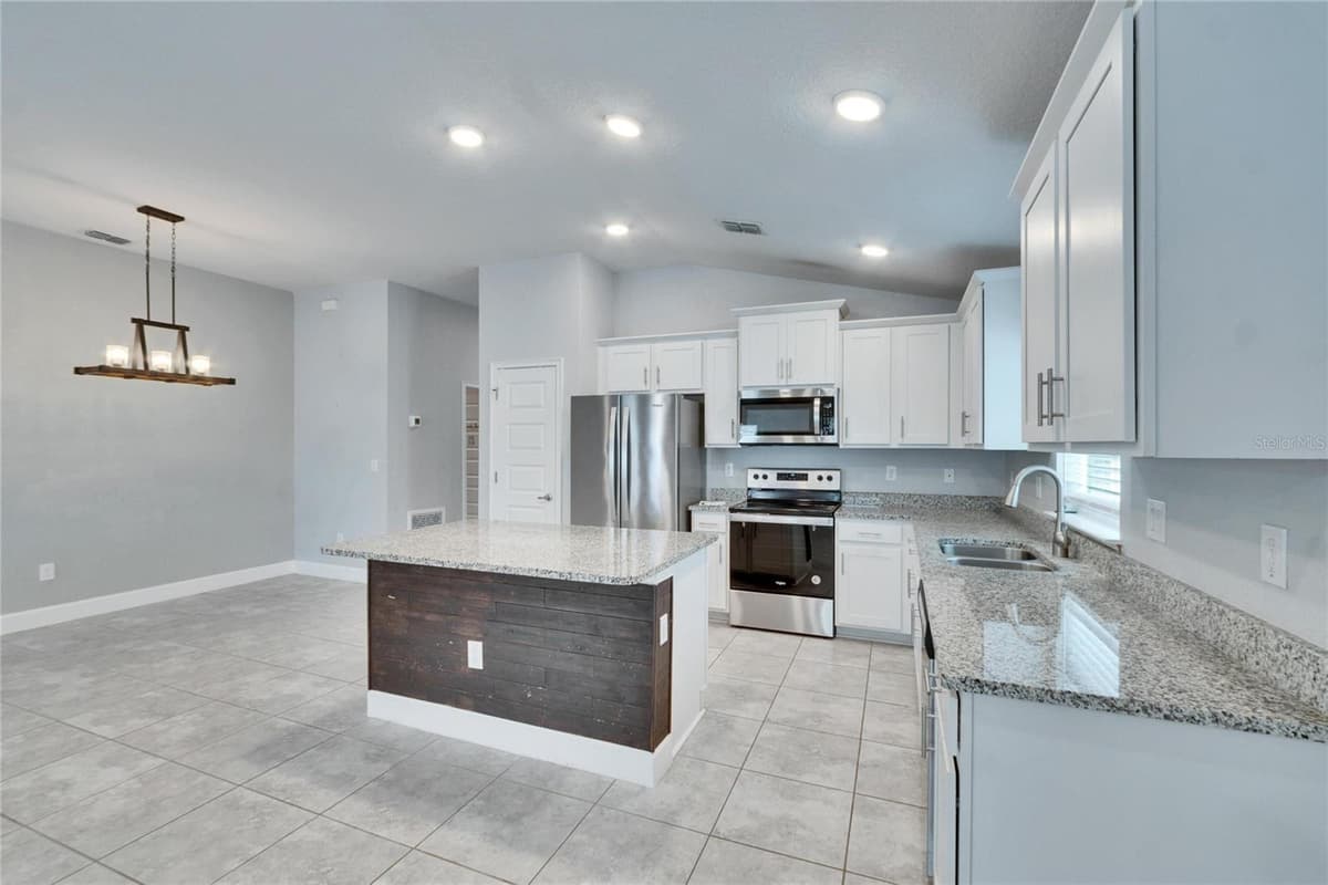 14525 SCOTTBURGH GLEN DRIVE — photo 25 of 56