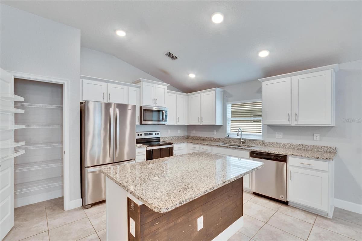 14525 SCOTTBURGH GLEN DRIVE — photo 27 of 56