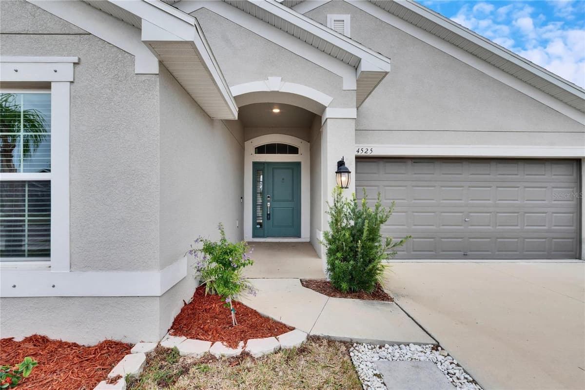 14525 SCOTTBURGH GLEN DRIVE — photo 5 of 56