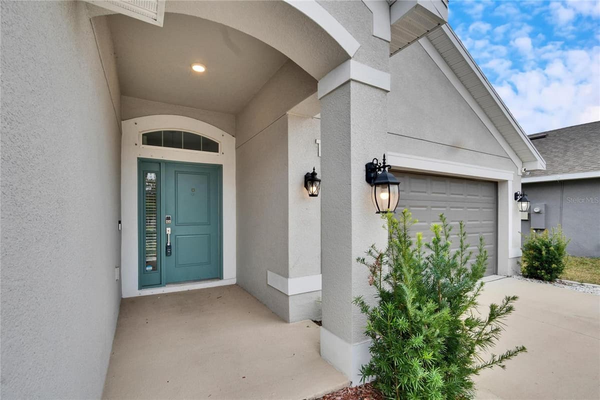 14525 SCOTTBURGH GLEN DRIVE — photo 4 of 56