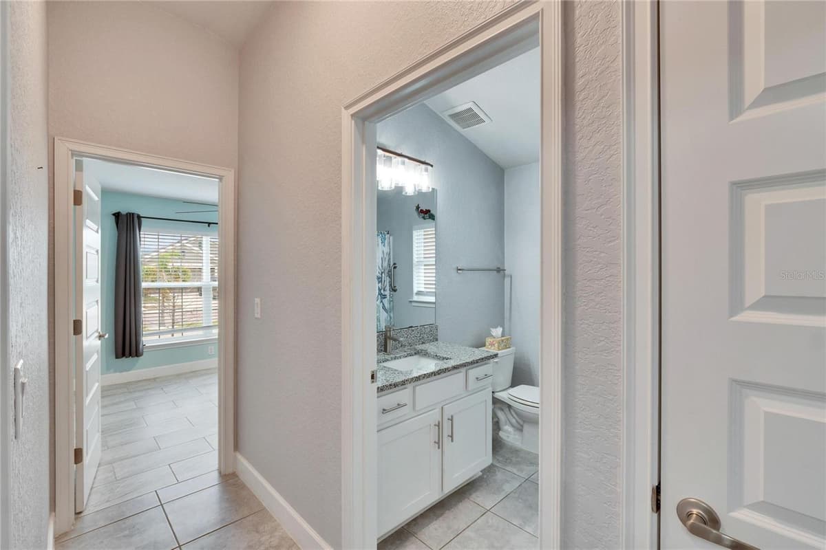 14525 SCOTTBURGH GLEN DRIVE — photo 7 of 56