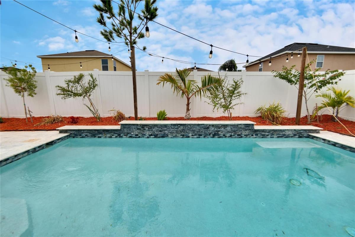 14525 SCOTTBURGH GLEN DRIVE — photo 46 of 56