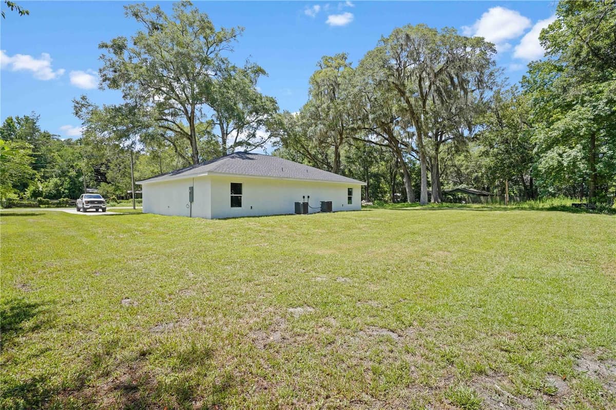 607 4TH DRIVE — photo 16 of 31