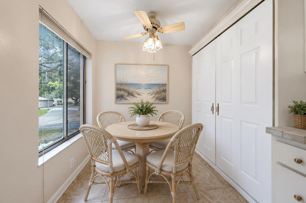 700 STARKEY ROAD — photo 15 of 37