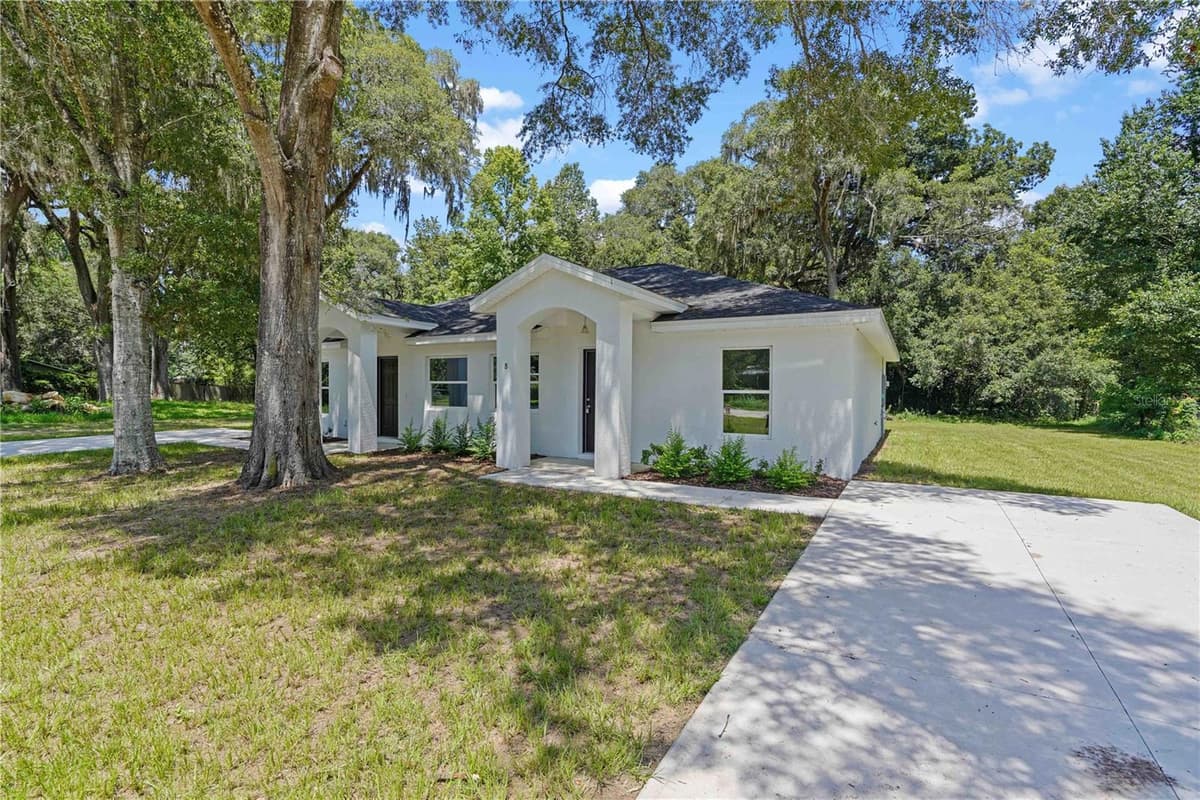 607 4TH DRIVE — photo 1 of 15