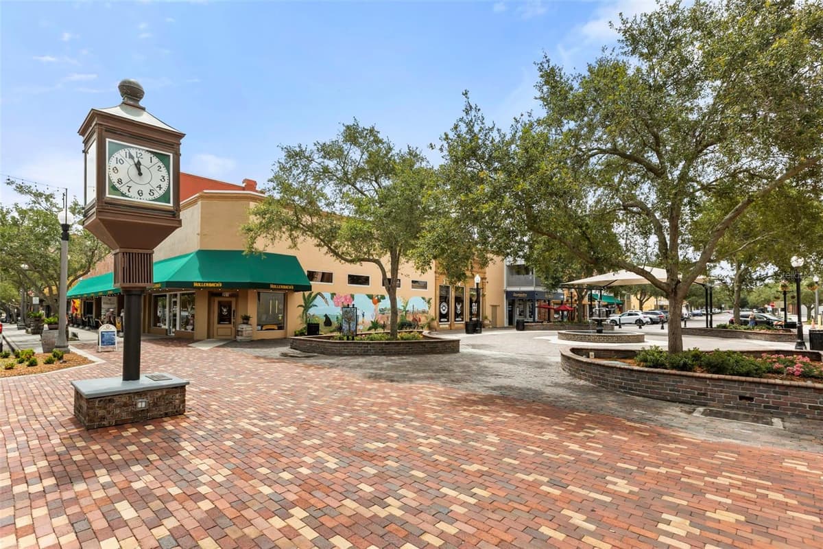 257 VENETIAN BAY CIRCLE — photo 37 of 51