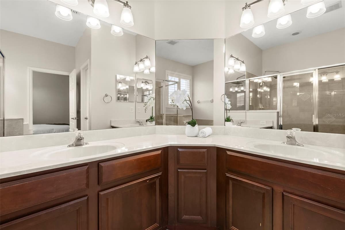 257 VENETIAN BAY CIRCLE — photo 22 of 51