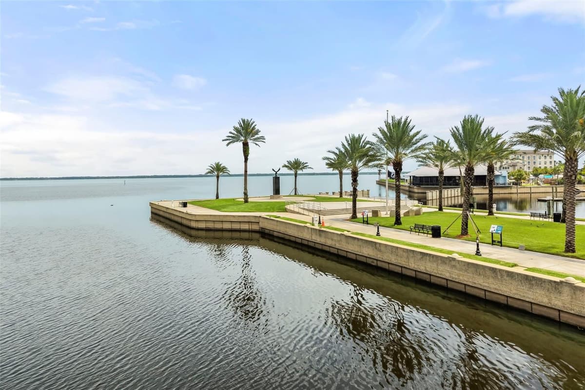 257 VENETIAN BAY CIRCLE — photo 43 of 51