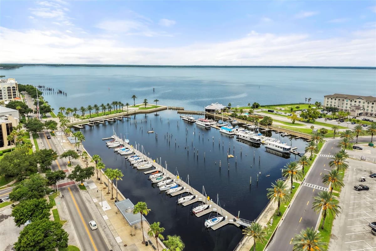 257 VENETIAN BAY CIRCLE — photo 48 of 51