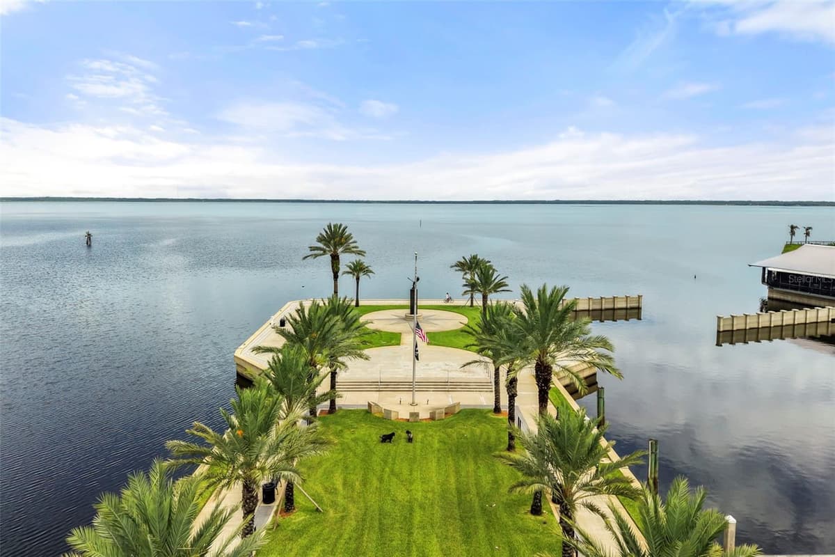 257 VENETIAN BAY CIRCLE — photo 44 of 51