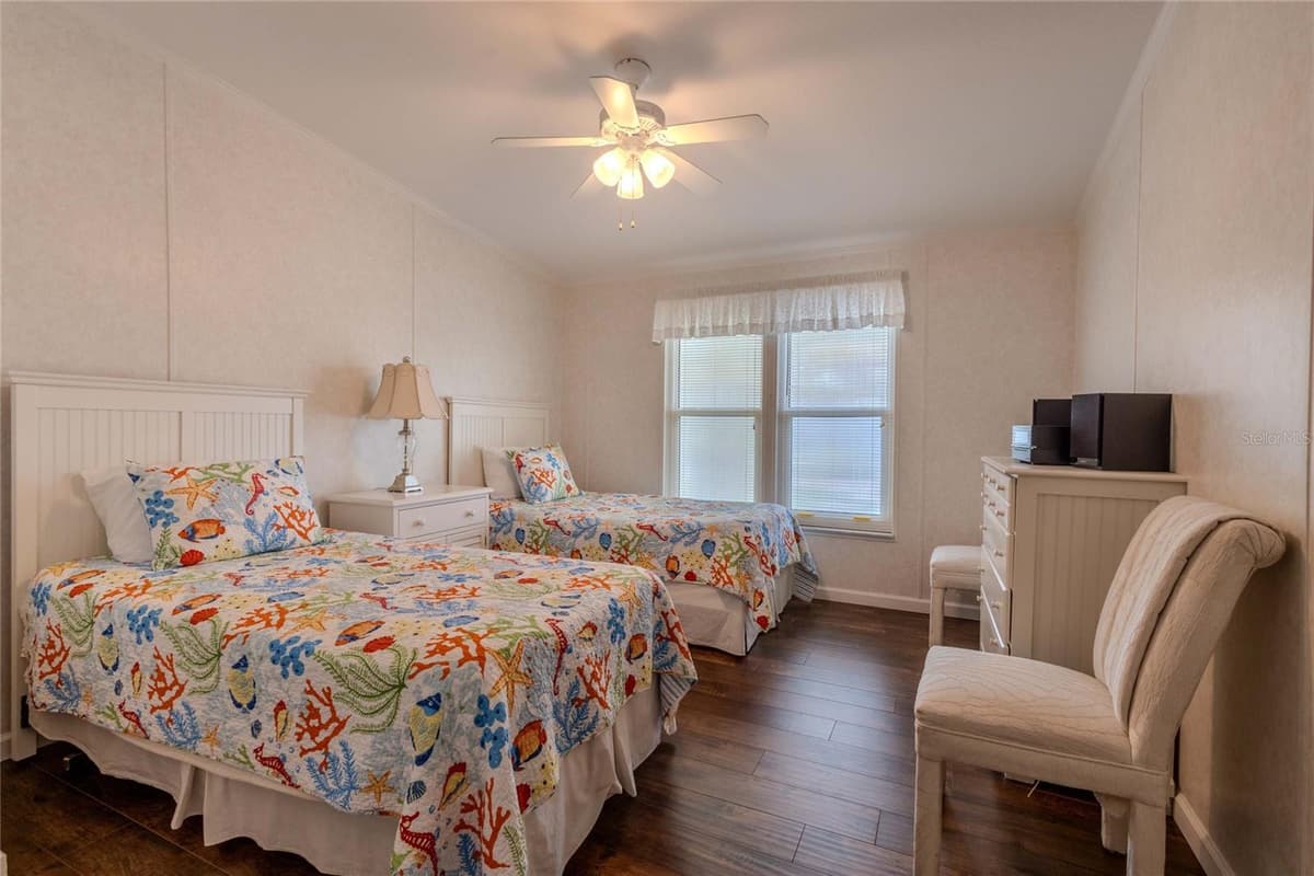 2100 KINGS HIGHWAY — photo 13 of 45
