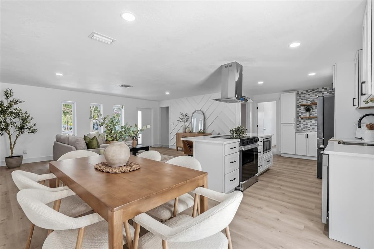 6419 PELICAN DRIVE — photo 15 of 38