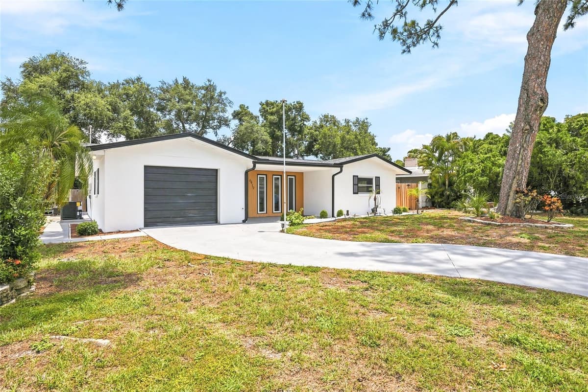 6419 PELICAN DRIVE — photo 1 of 38
