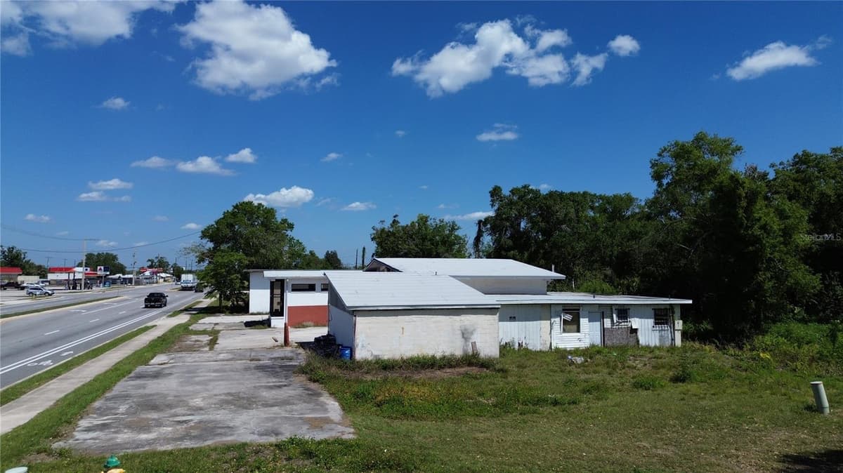 4490 HIGHWAY 17 — photo 4 of 36