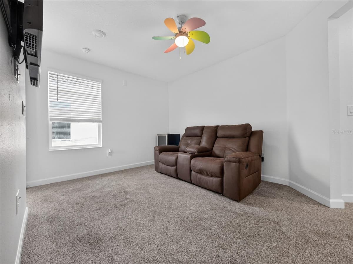 8813 BETH PAGE LANE — photo 16 of 53