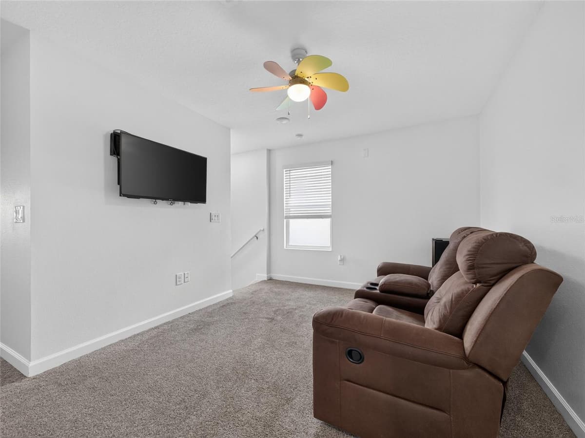 8813 BETH PAGE LANE — photo 18 of 53