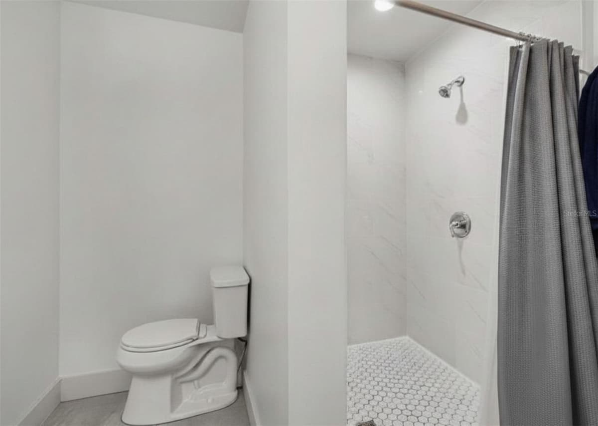 3728 GASPARILLA STREET — photo 12 of 38