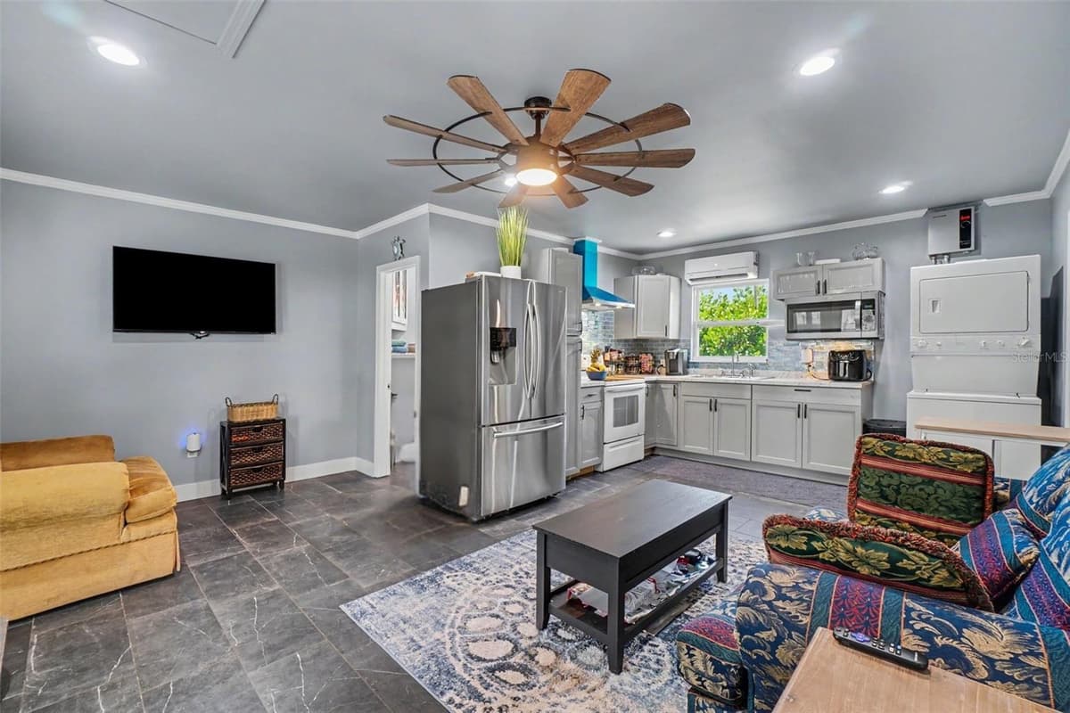 3728 GASPARILLA STREET — photo 28 of 38