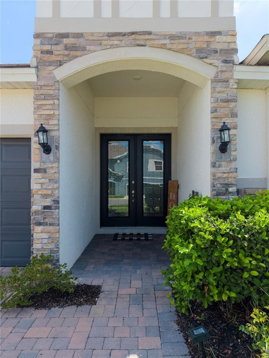 600 AVILA PLACE — photo 3 of 38