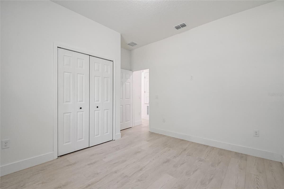 222 FLORIDA AVENUE — photo 34 of 42
