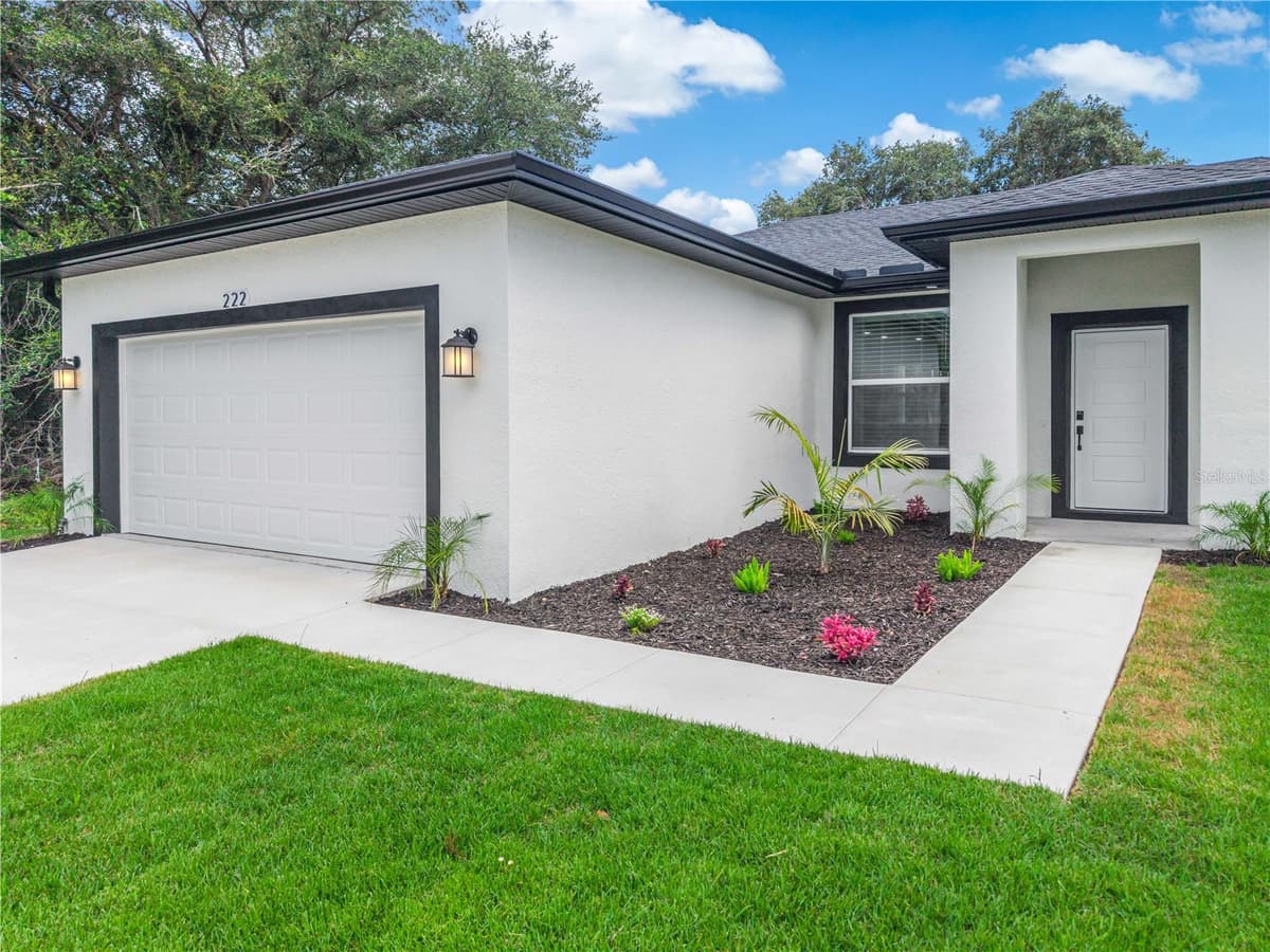 222 FLORIDA AVENUE — photo 4 of 42
