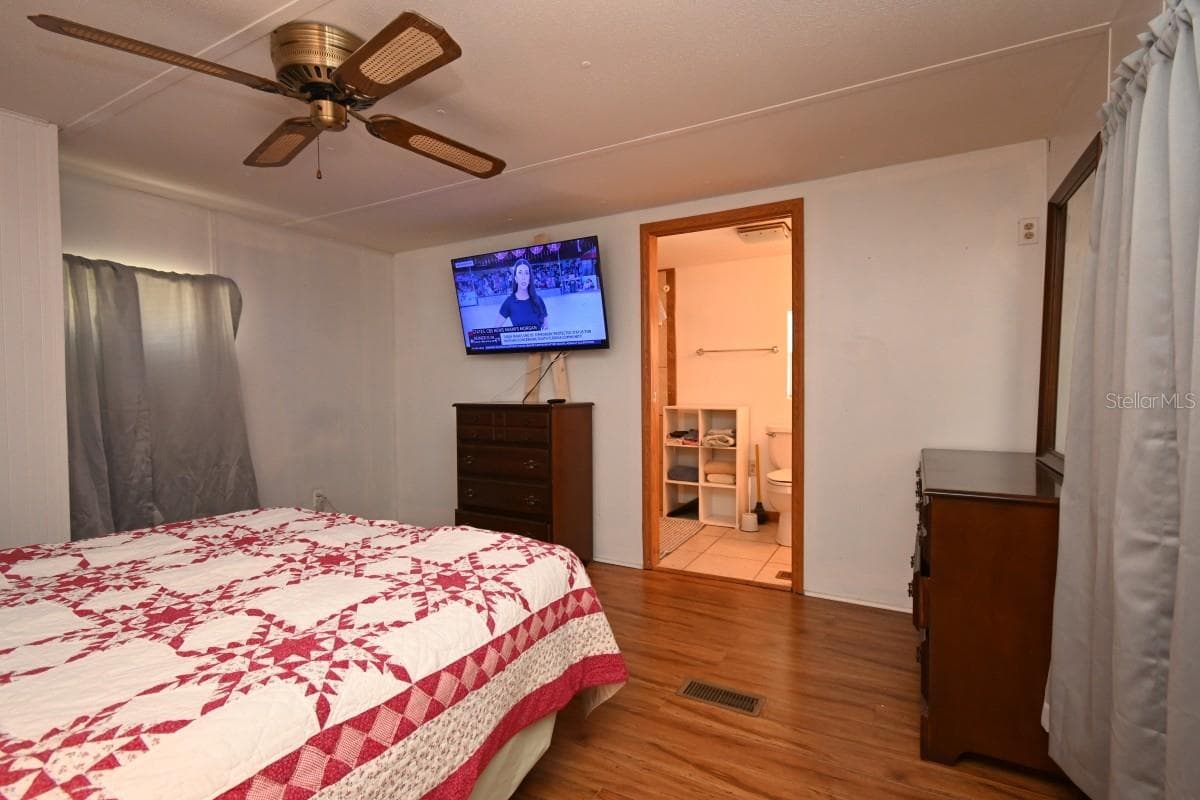 34940 FRASER STREET — photo 15 of 35