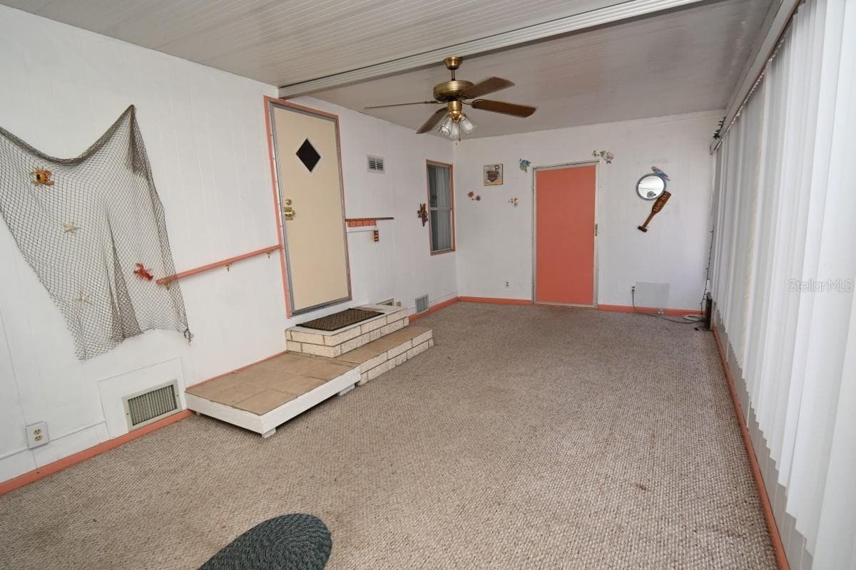 34940 FRASER STREET — photo 20 of 35