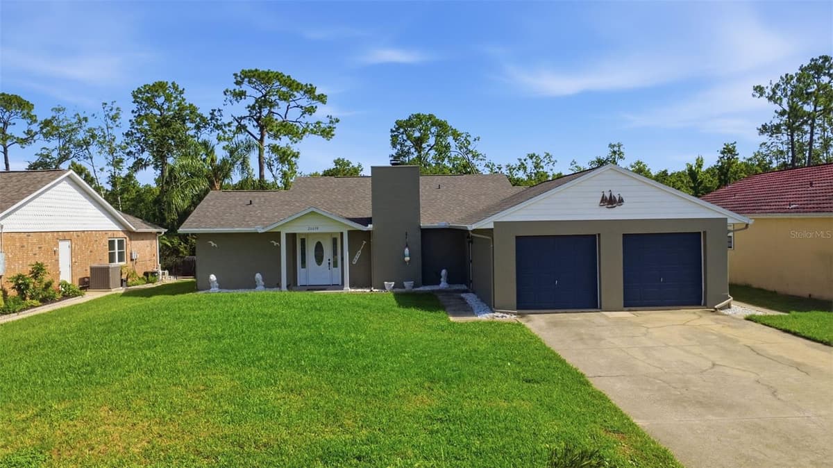 26638 COVE DRIVE — photo 2 of 46