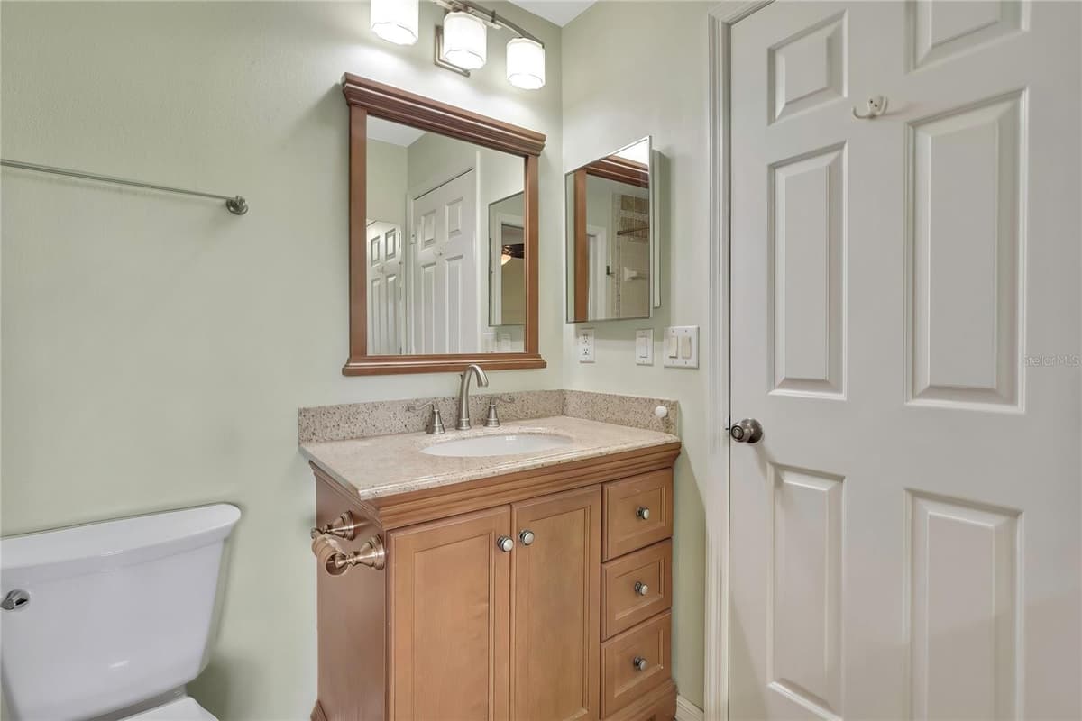 8801 MANOS CIRCLE — photo 17 of 20