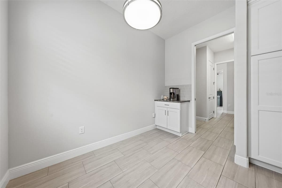 8707 PROVIDENCE CT — photo 39 of 68