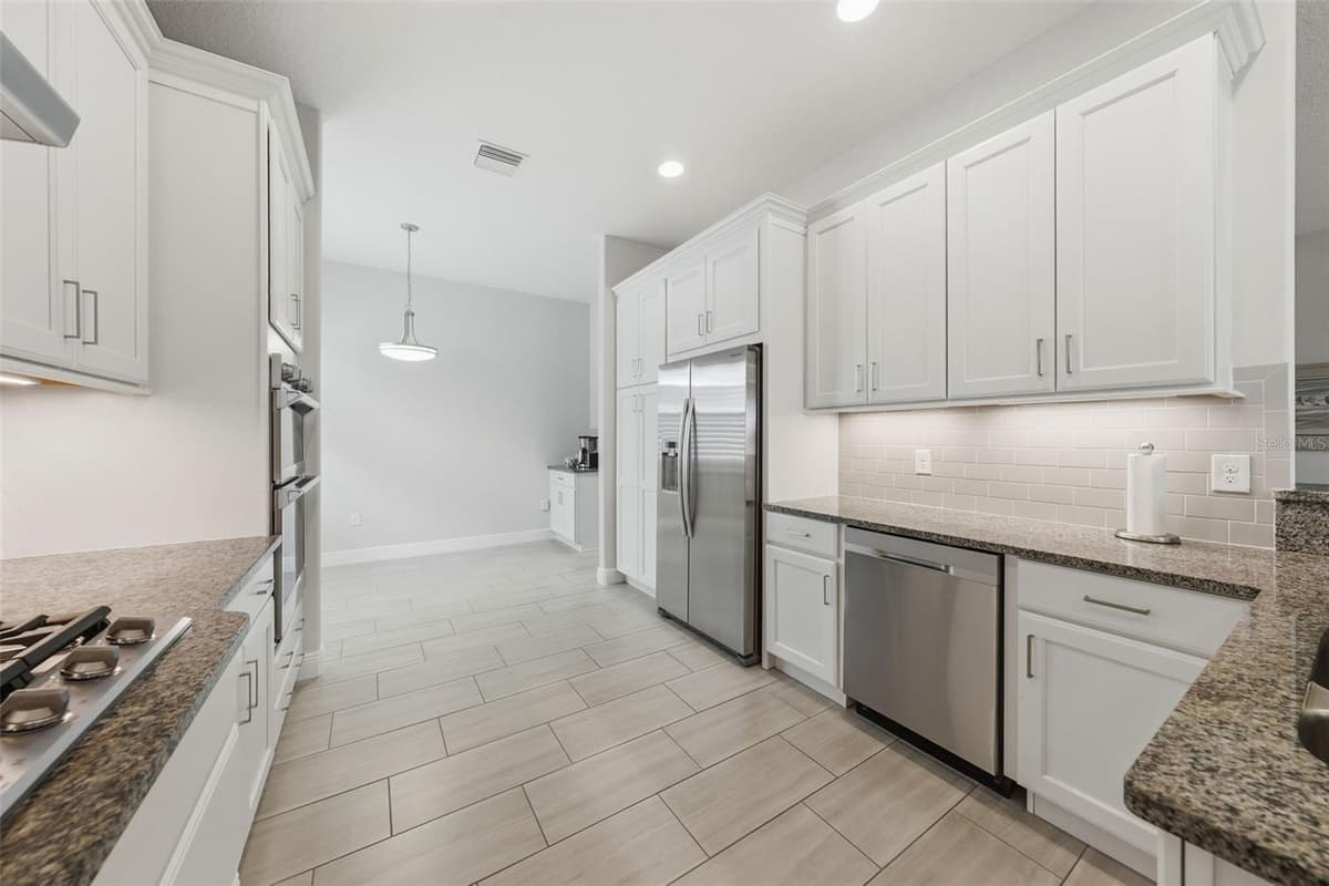 8707 PROVIDENCE CT — photo 36 of 68