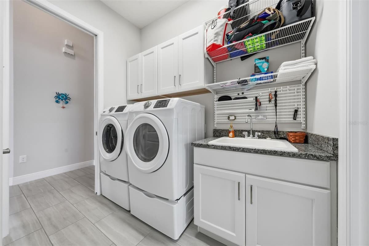 8707 PROVIDENCE CT — photo 40 of 68